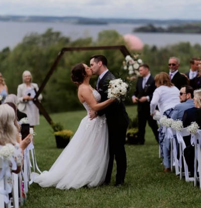 Golden Beach Resort | Kawartha lakeside romantic wedding venue Ontario