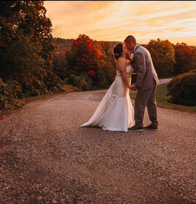 Golden Beach Resort | Kawartha lakeside romantic wedding venue Ontario