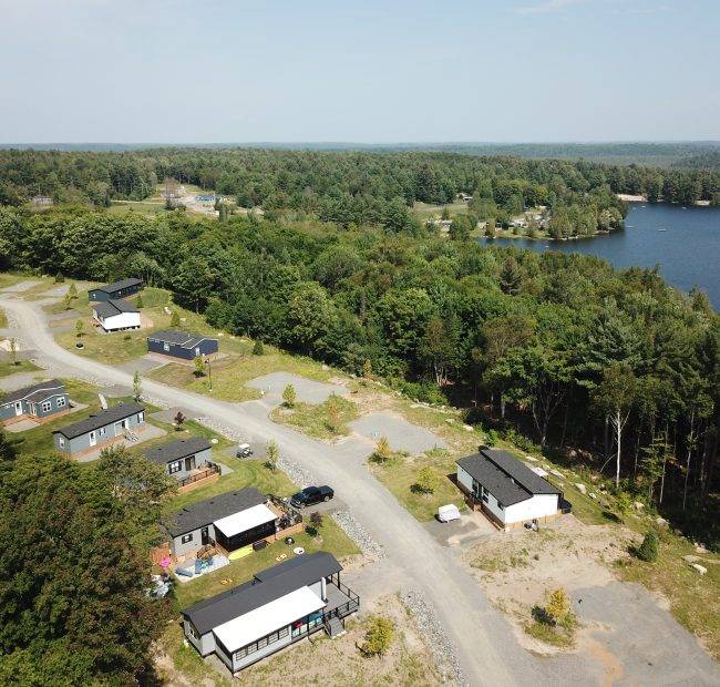 Bonnie Lake Resort | Waterfront Resort Cottages for Sale in Muskoka