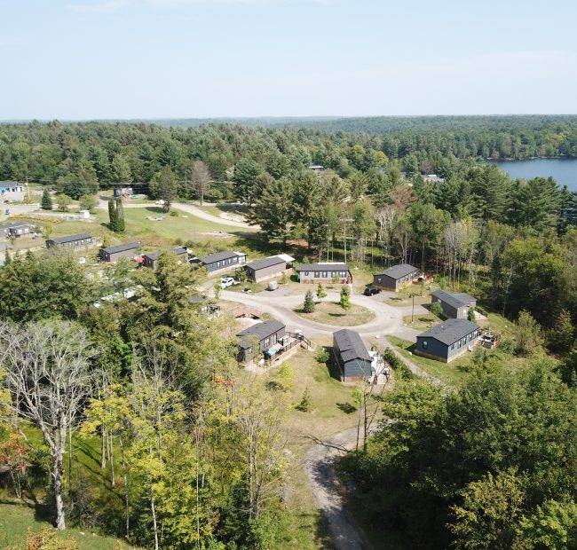Bonnie Lake Resort | Waterfront Resort Cottages for Sale in Muskoka