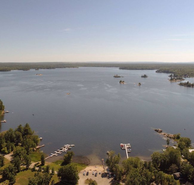 Shamrock Bay Resort features its own private resort marina, with direct access to Sparrow Lake and the Trent Waterways