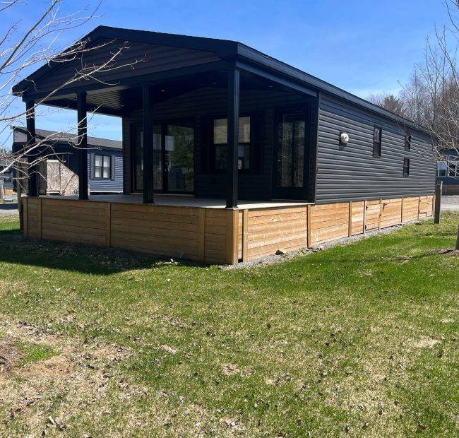 23 Lakeridge Avenue
