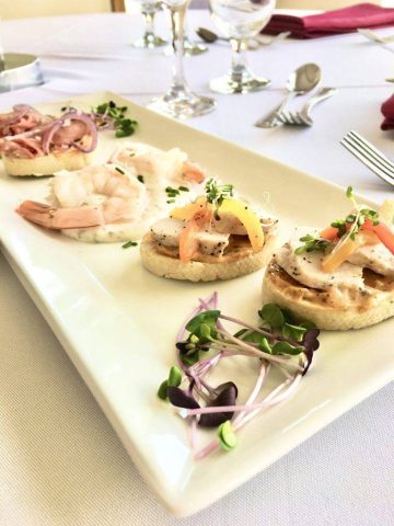 Golden Beach Resort | Romantic, Rustic Waterfront Weddings in the Kawarthas!