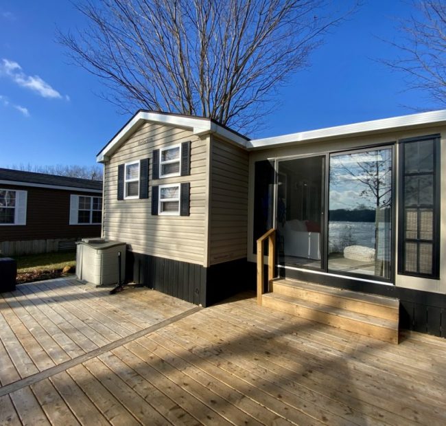 83 Cherry Beach Lane