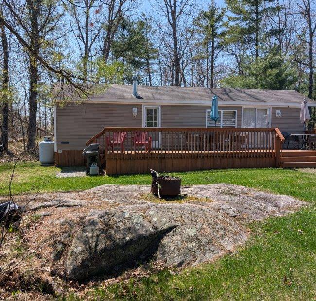 12 Morrison Creek