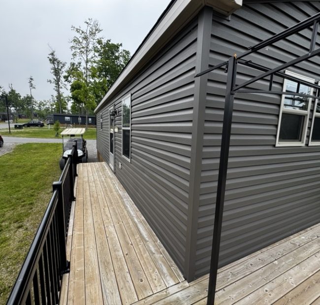 Side Deck