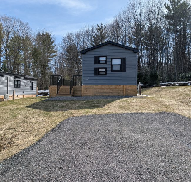 36 Lakeridge Avenue