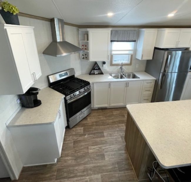 87 Cherry Beach Lane