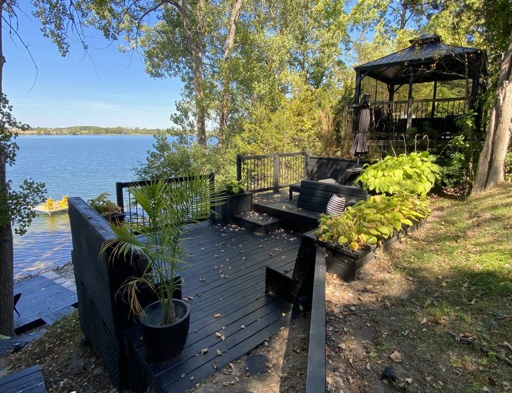 44 Cherry Beach Lane