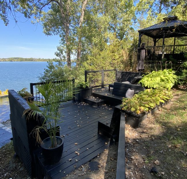Deck