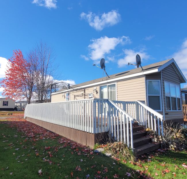 7 Cedar Point Crescent