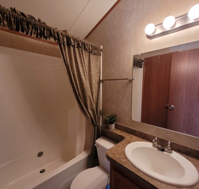 7 Cedar Point Crescent