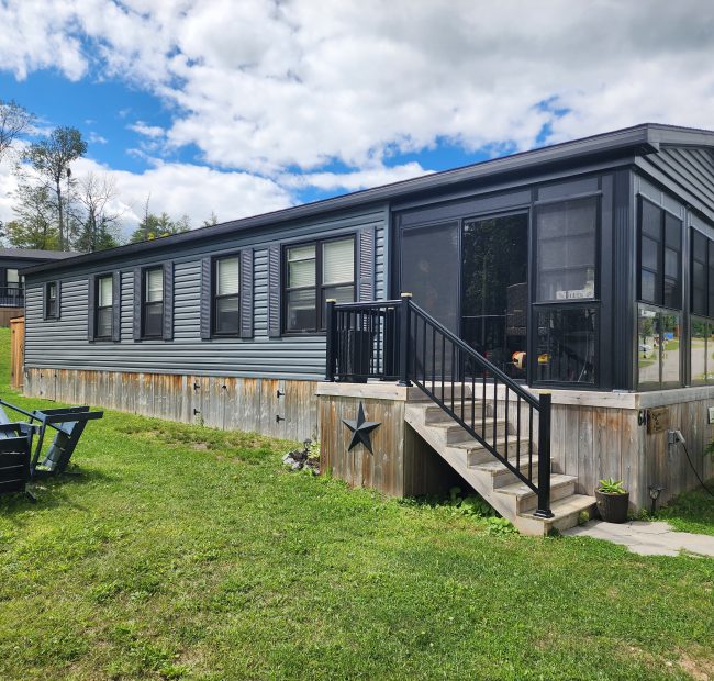 64 Buttonbush Trail