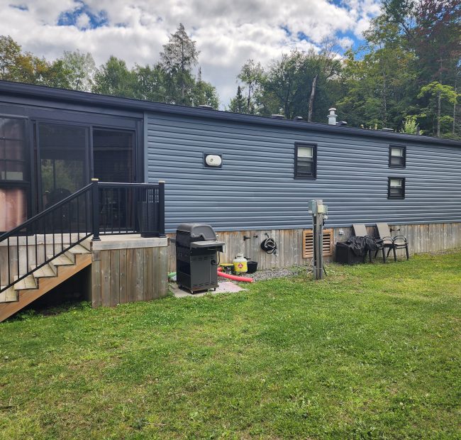 64 Buttonbush Trail